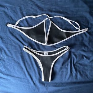 Hoaka Swimwear Black and white 2piece bikini